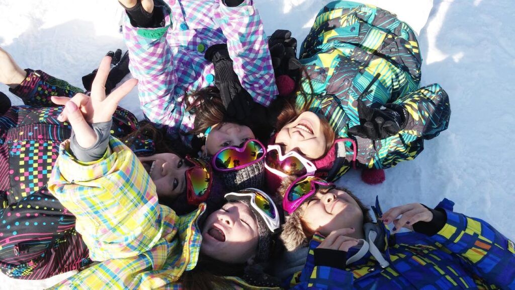 Two Story 2014-12-09 滑雪照片