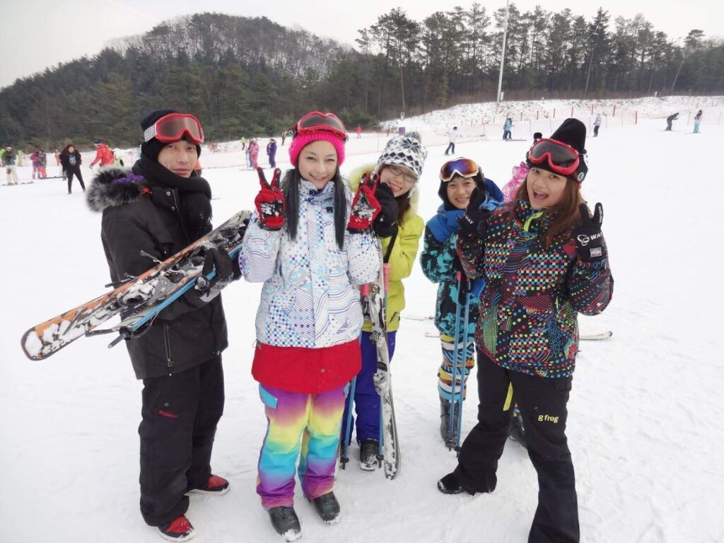 Two Story 2014-12-23 滑雪照片