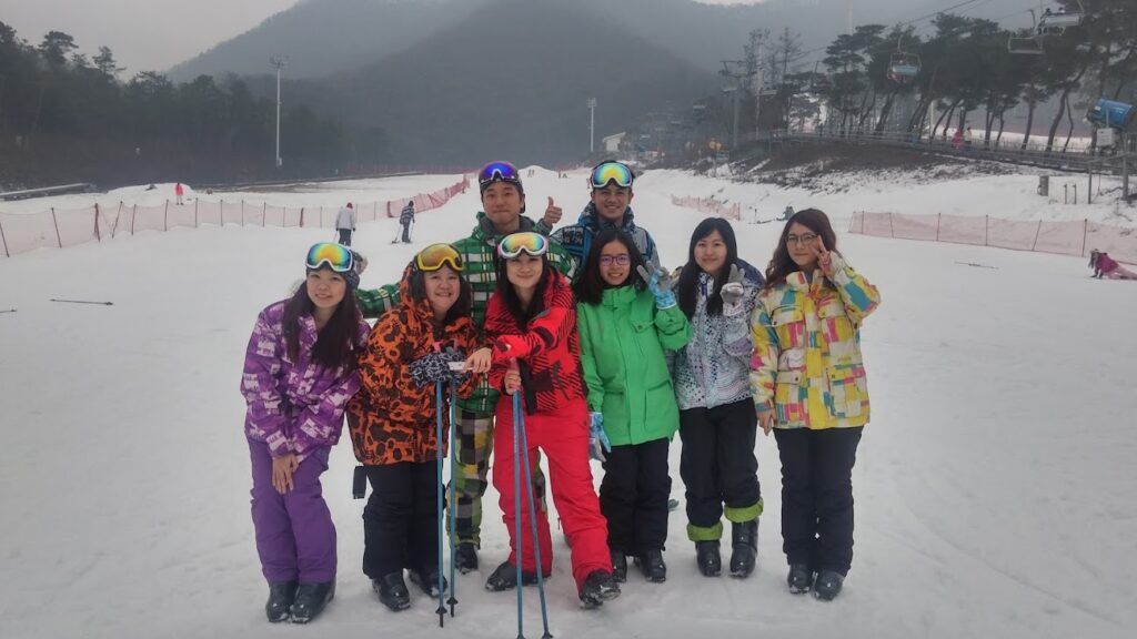 Two Story 2015-12-23 滑雪照片