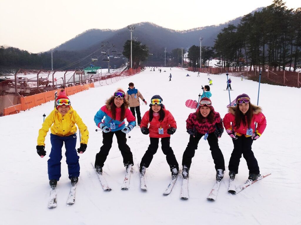 Two Story 2016-12-07 滑雪照片