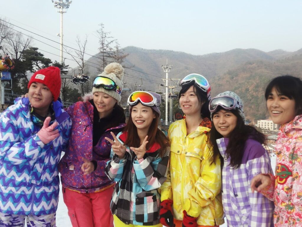 Two Story 2016-12-20 滑雪照片