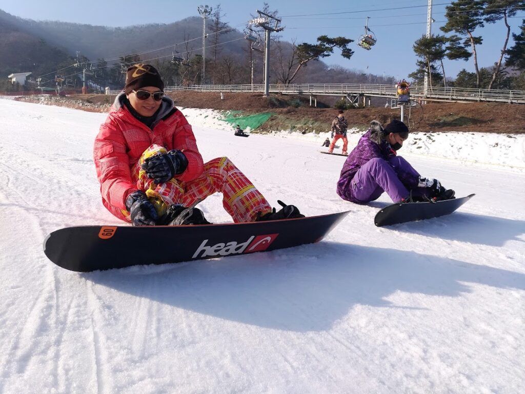 Two Story 2016-12-21 滑雪照片