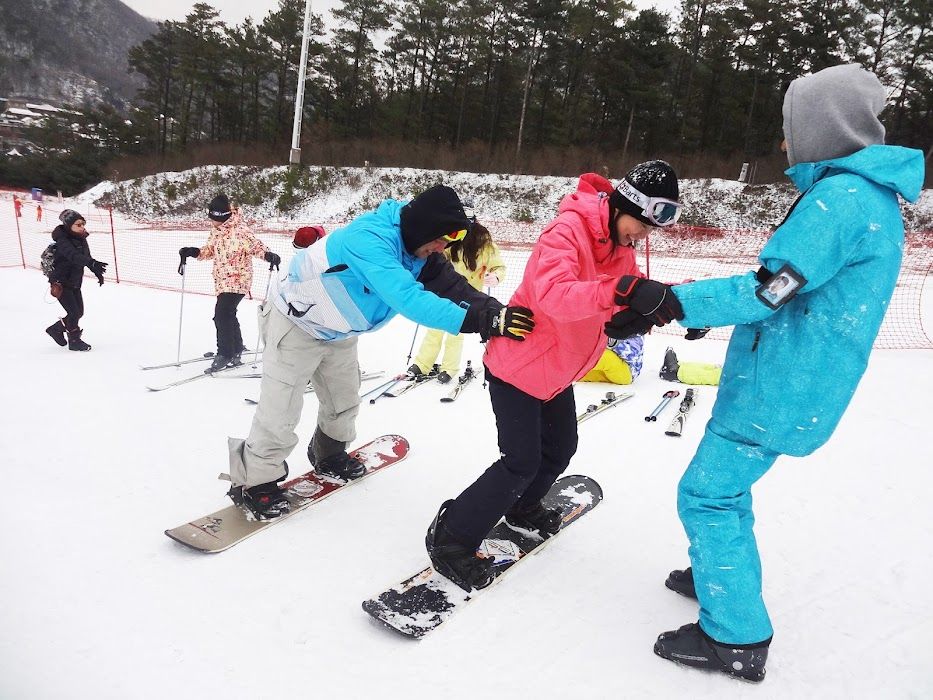 Two Story 2016-12-23 滑雪照片