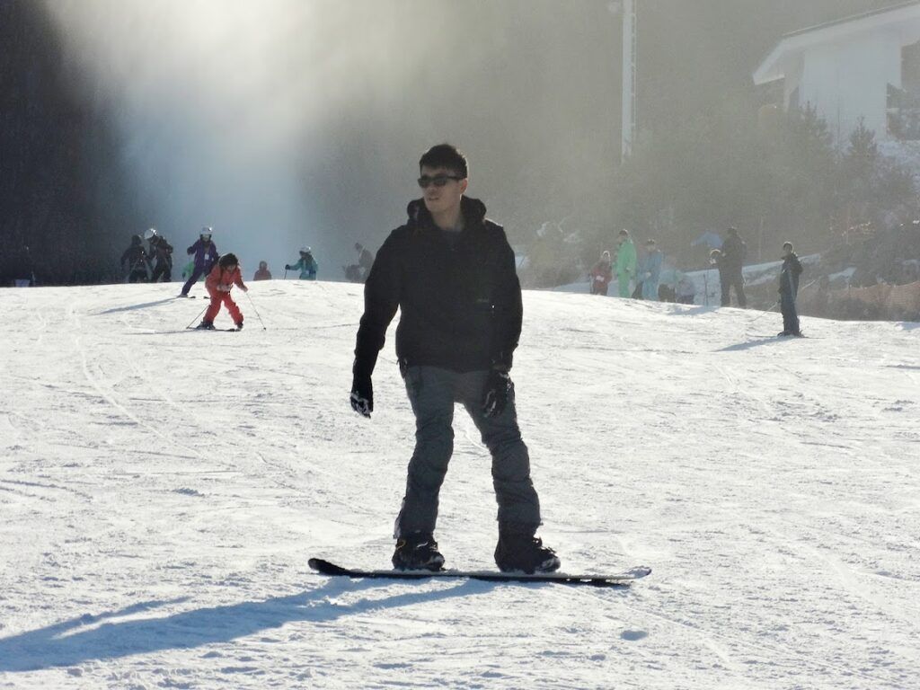 Two Story 2016-12-28 滑雪照片