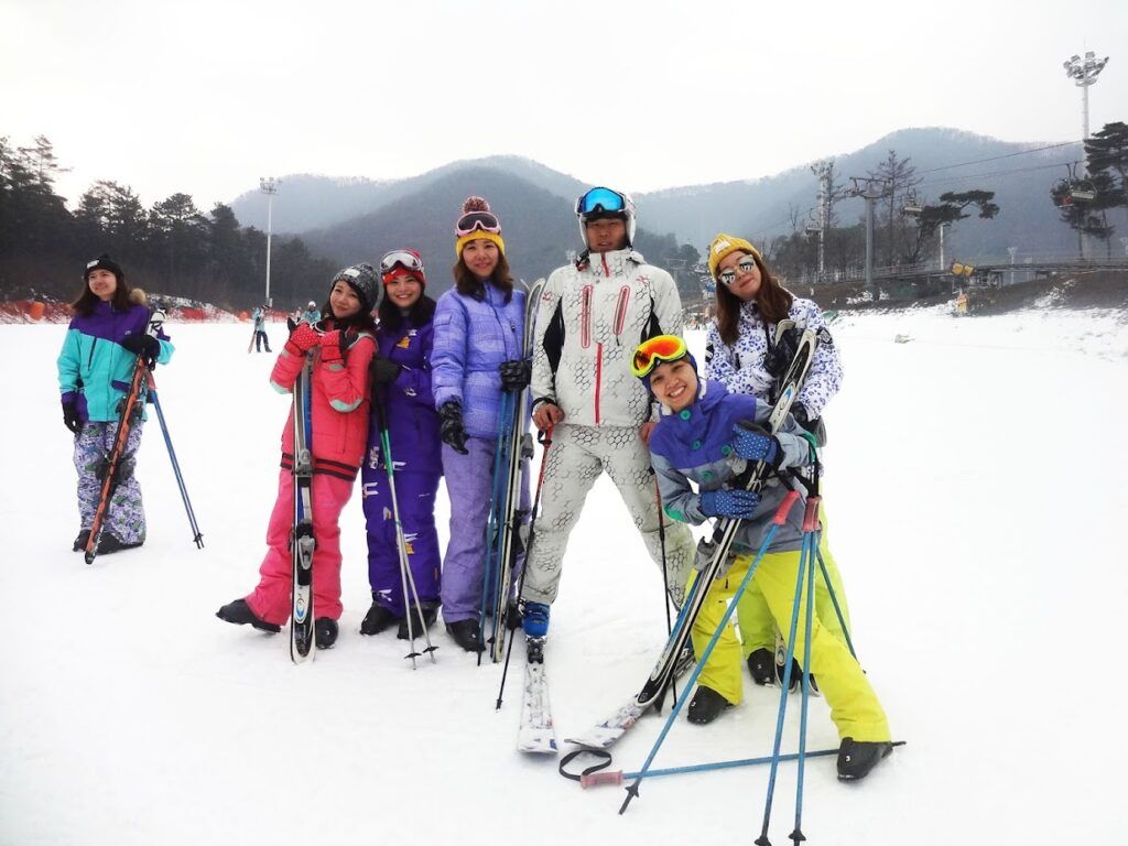 Two Story 2017-01-01 滑雪照片